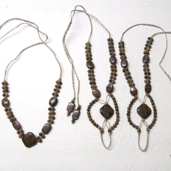 NEW Stone Necklace & Pair of Barefoot Sandals Set - Picture 4 of 6